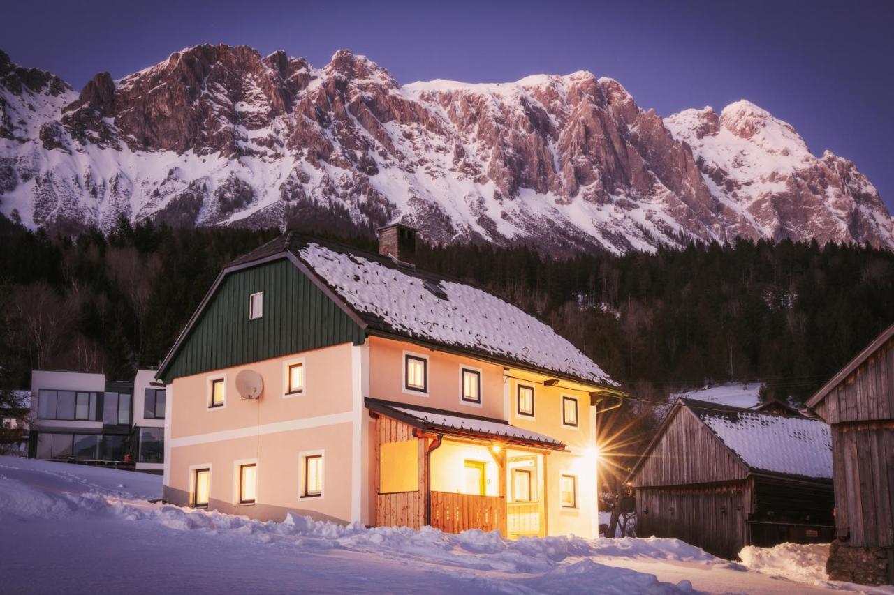 Ferienhaus Schwöllerbauer Sankt Martin am Grimming Exterior foto